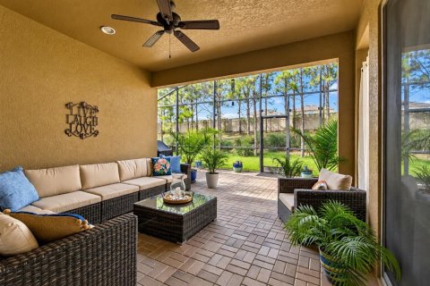 House in Davenport, Florida 3 bedrooms, 189.71 sq.m. № 2395881 - photo 9