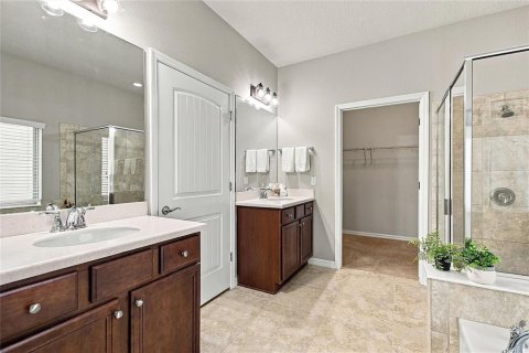 House in Davenport, Florida 3 bedrooms, 189.71 sq.m. № 2395881 - photo 29