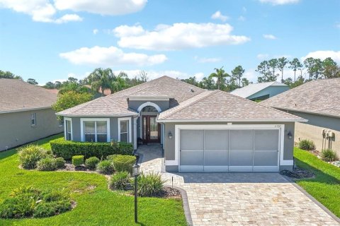 House in Hudson, Florida 3 bedrooms, 156.73 sq.m. № 1853123 - photo 1