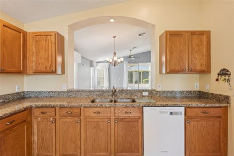 House in Hudson, Florida 3 bedrooms, 156.73 sq.m. № 1853123 - photo 4