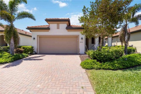 House in Venice, Florida 2 bedrooms, 176.51 sq.m. № 1634210 - photo 2