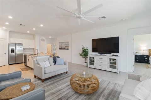 House in Venice, Florida 2 bedrooms, 176.51 sq.m. № 1634210 - photo 11