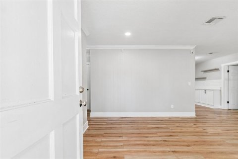 House in Clearwater, Florida 4 bedrooms, 167.13 sq.m. № 2224566 - photo 4
