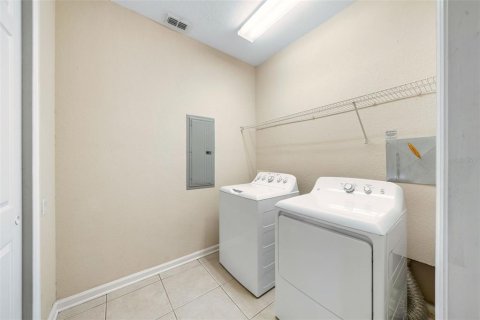 Condominio en venta en Orlando, Florida, 2 dormitorios, 169.36 m2 № 2431168 - foto 22