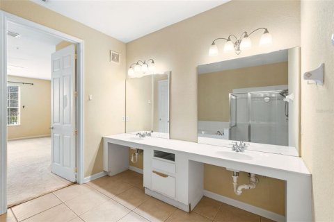 Condominio en venta en Orlando, Florida, 2 dormitorios, 169.36 m2 № 2431168 - foto 18