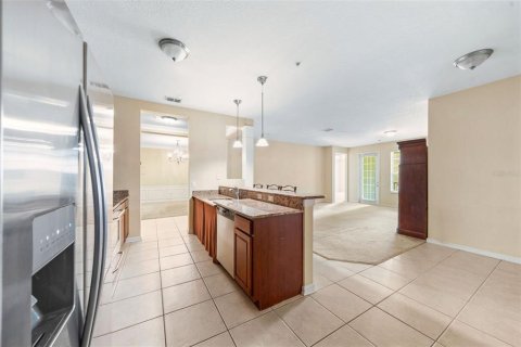 Condominio en venta en Orlando, Florida, 2 dormitorios, 169.36 m2 № 2431168 - foto 5