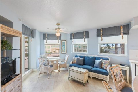 Copropriété à vendre à Clearwater, Floride: 3 chambres, 234.21 m2 № 2218937 - photo 15
