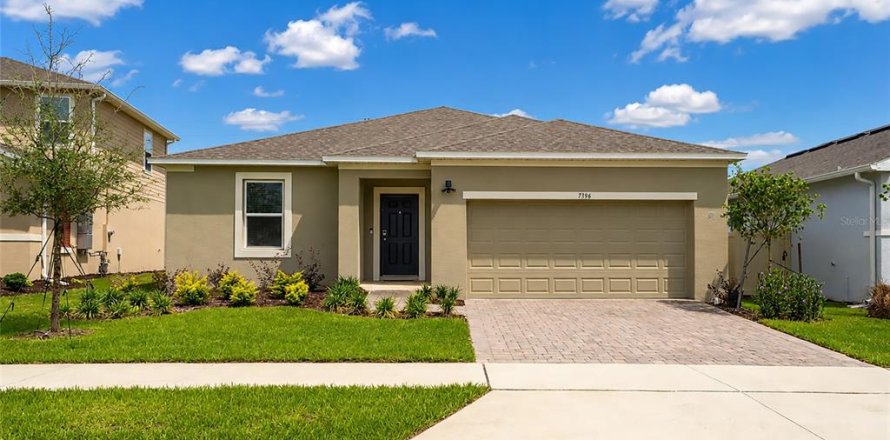 House in Groveland, Florida 4 bedrooms, 204.94 sq.m. № 2104989