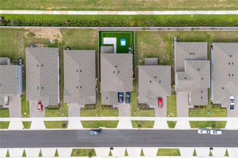 Villa ou maison à vendre à Clermont, Floride: 5 chambres, 312.52 m2 № 2388653 - photo 3