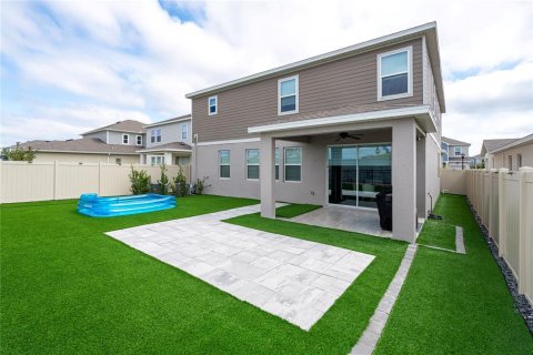 Villa ou maison à vendre à Clermont, Floride: 5 chambres, 312.52 m2 № 2388653 - photo 2