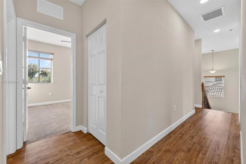 Casa en venta en Homestead, Florida, 4 dormitorios, 239.04 m2 № 2045302 - foto 29