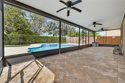 Casa en venta en Homestead, Florida, 4 dormitorios, 239.04 m2 № 2045302 - foto 22