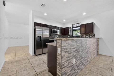 Casa en venta en Homestead, Florida, 4 dormitorios, 239.04 m2 № 2045302 - foto 18