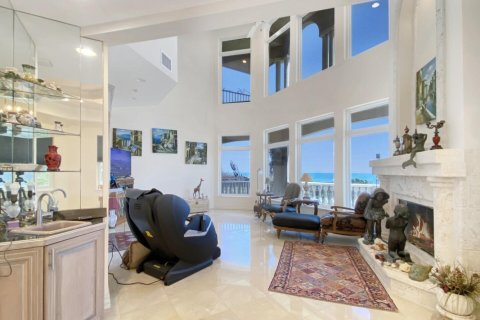 Casa en venta en Melbourne Beach, Florida, 3 dormitorios, 301.19 m2 № 2246252 - foto 12