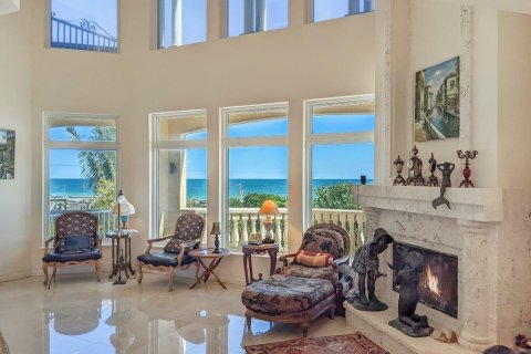 Casa en venta en Melbourne Beach, Florida, 3 dormitorios, 301.19 m2 № 2246252 - foto 18