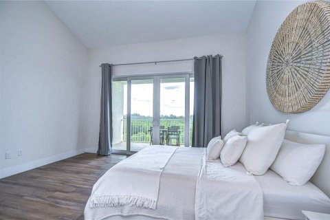 Купить таунхаус в Раскин, Флорида 5 комнат, 116.87м2, № 1917656 - фото 19