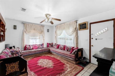 House in Orlando, Florida 3 bedrooms, 78.04 sq.m. № 1854072 - photo 4