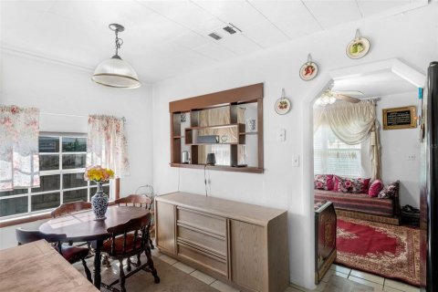 House in Orlando, Florida 3 bedrooms, 78.04 sq.m. № 1854072 - photo 8