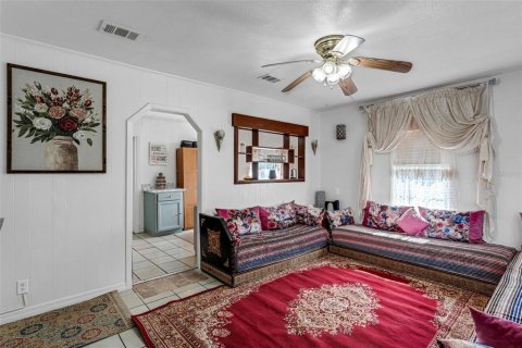 House in Orlando, Florida 3 bedrooms, 78.04 sq.m. № 1854072 - photo 6