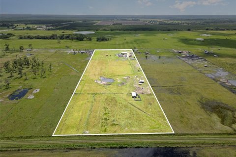 Terreno en venta en Venus, Florida № 1916521 - foto 9