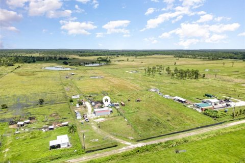 Terreno en venta en Venus, Florida № 1916521 - foto 15