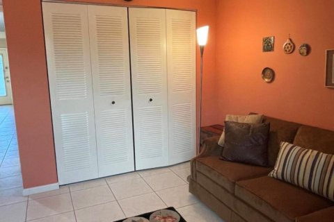 Condo in Delray Beach, Florida, 2 bedrooms  № 1139151 - photo 1