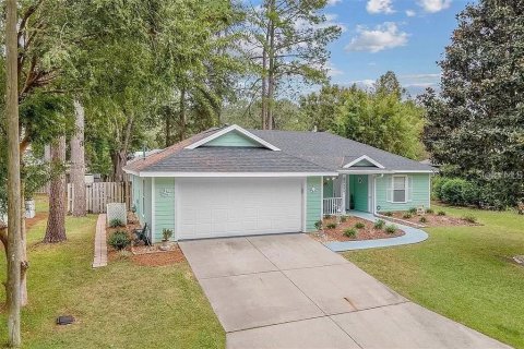 Villa ou maison à louer à Gainesville, Floride: 3 chambres, 123.37 m2 № 1733311 - photo 1