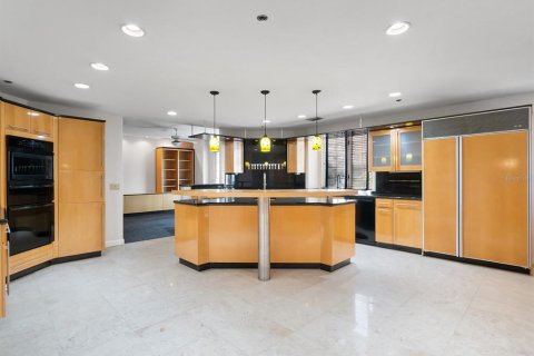 Купить кондоминиум в Орландо, Флорида 10 комнат, 327.02м2, № 906894 - фото 4