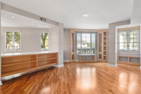 Купить кондоминиум в Орландо, Флорида 10 комнат, 327.02м2, № 906894 - фото 11