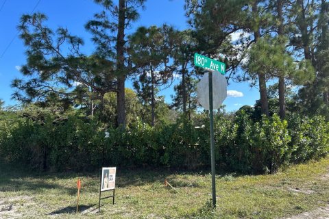 Propiedad comercial en venta en Loxahatchee Groves, Florida № 2006331 - foto 20