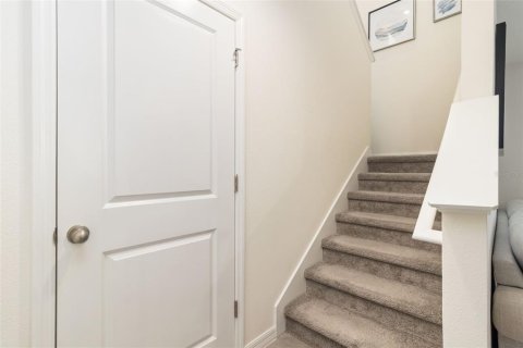 Купить виллу или дом в Уимаума, Флорида 11 комнат, 226.22м2, № 2206553 - фото 13