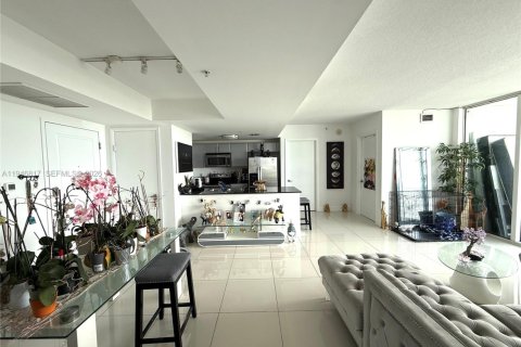 Купить кондоминиум в Майами, Флорида 2 спальни, 88.07м2, № 2005363 - фото 12