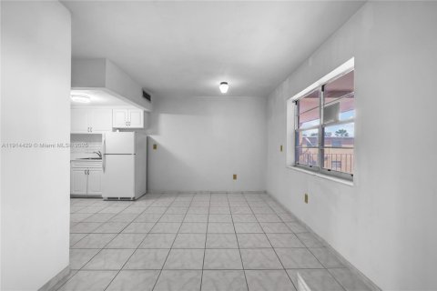Appartement à louer à Hialeah, Floride: 1 chambre, 54.16 m2 № 1971517 - photo 8
