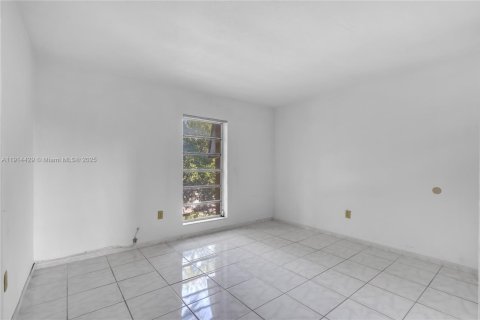 Appartement à louer à Hialeah, Floride: 1 chambre, 54.16 m2 № 1971517 - photo 10