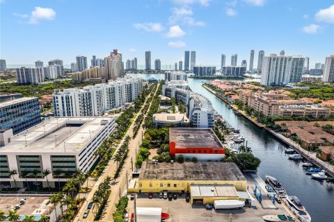 Copropriété à louer à Aventura, Floride: 2 chambres, 99.68 m2 № 1753132 - photo 2