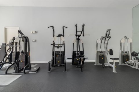 Copropriété à louer à Aventura, Floride: 2 chambres, 99.68 m2 № 1753132 - photo 24