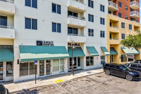 Copropriété à louer à Aventura, Floride: 2 chambres, 99.68 m2 № 1753132 - photo 30