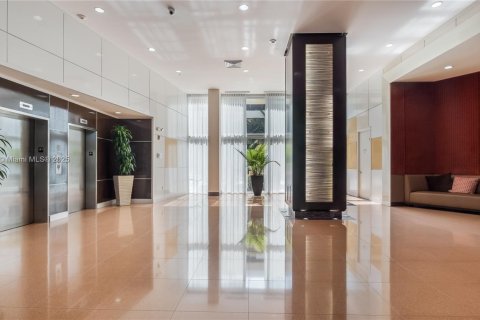 Copropriété à louer à Aventura, Floride: 2 chambres, 99.68 m2 № 1753132 - photo 19