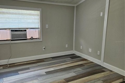 Appartement à louer à Fish Hawk, Floride: 1 chambre, 65.03 m2 № 1841670 - photo 2