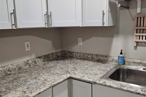 Appartement à louer à Fish Hawk, Floride: 1 chambre, 65.03 m2 № 1841670 - photo 5