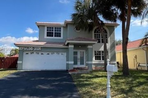 Casa en Margate, Florida 3 dormitorios, 153.85 m2 № 2028847