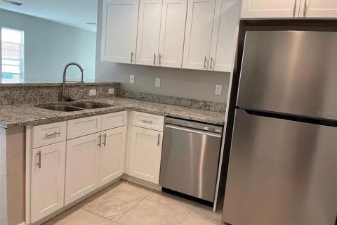 Appartement à louer à Rotonda, Floride: 3 chambres, 234.67 m2 № 1808265 - photo 7