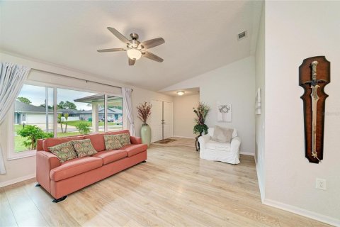 Villa ou maison à vendre à Port Charlotte, Floride: 4 chambres, 206.71 m2 № 2400172 - photo 12