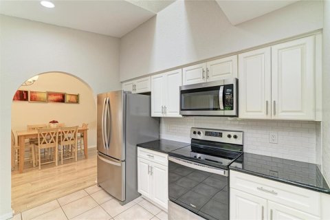 Villa ou maison à vendre à Port Charlotte, Floride: 4 chambres, 206.71 m2 № 2400172 - photo 21