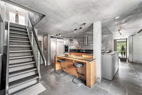 Villa ou maison à vendre à Palm Beach, Floride: 2 chambres, 267.84 m2 № 2251534 - photo 9