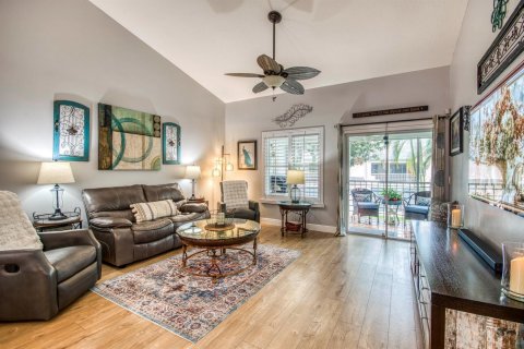 Condo in Jupiter, Florida, 2 bedrooms № 2409766 - photo 3