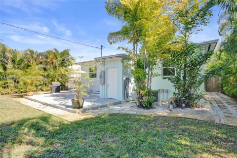 Villa ou maison à vendre à Fort Lauderdale, Floride: 2 chambres, 85.93 m2 № 1996855 - photo 21