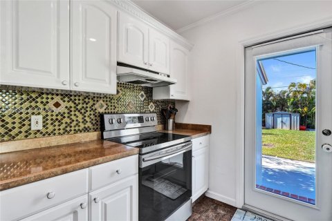 Villa ou maison à vendre à Fort Lauderdale, Floride: 2 chambres, 85.93 m2 № 1996855 - photo 6