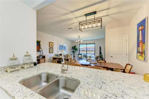 Townhouse in Bradenton, Florida 3 bedrooms, 178.84 sq.m. № 1904496 - photo 18