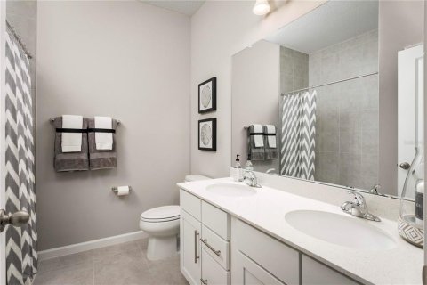 Casa en venta en Lady Lake, Florida, 3 dormitorios, 221.48 m2 № 2227234 - foto 15